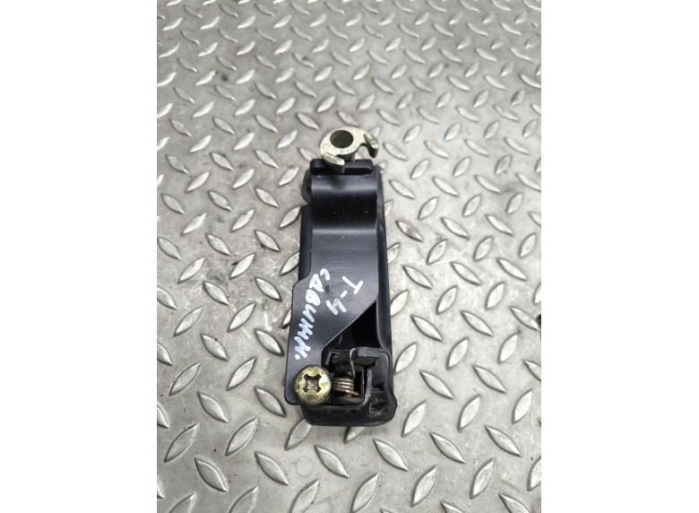 Ручка наружная сдвижной двери правой к Volkswagen Transporter, 2002г.