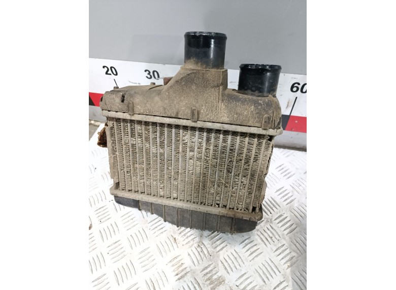 Интеркулер к Интеркулер к Toyota Avensis undefined г. Avensis