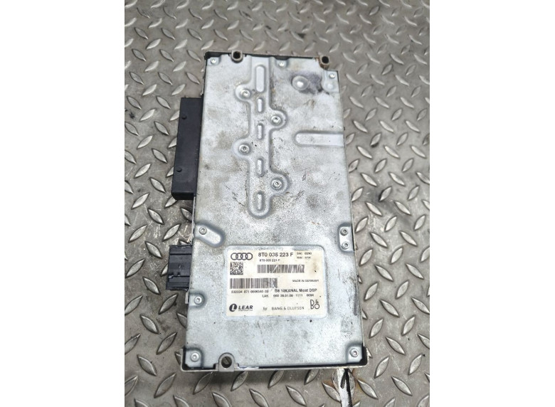 Усилитель музыкальный к Audi A5, 2007г.