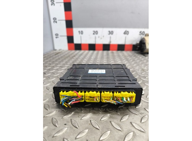 Блок управления двигателем к Блок управления двигателем к Mitsubishi SpaceRunner undefined г. Space Runner