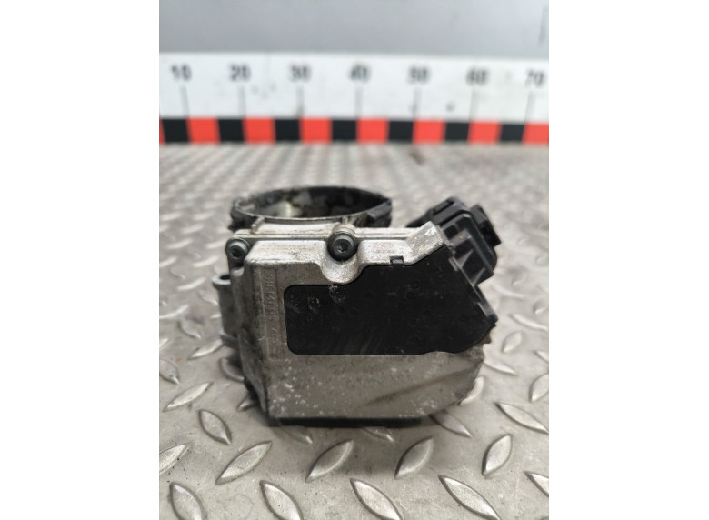 Заслонка дроссельная к Volkswagen Golf, 2005г.