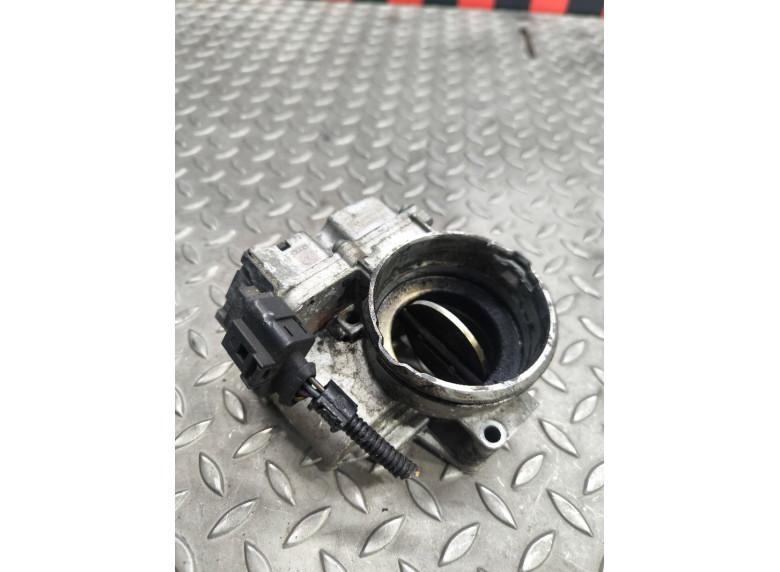 Заслонка дроссельная к Volkswagen Golf, 2005г.