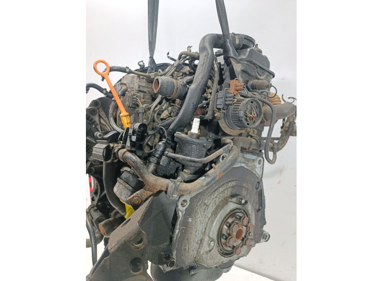 Трубка охлаждающей жидкости металлическая к Volkswagen Passat, 1995г.