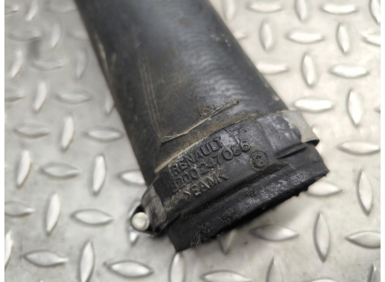 Патрубок интеркулера к Патрубок интеркулера к Renault Master undefined г. Master