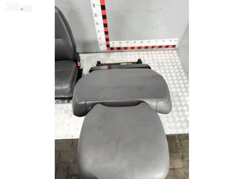 Сиденье переднее к Сиденье переднее к Mercedes Sprinter undefined г. Sprinter