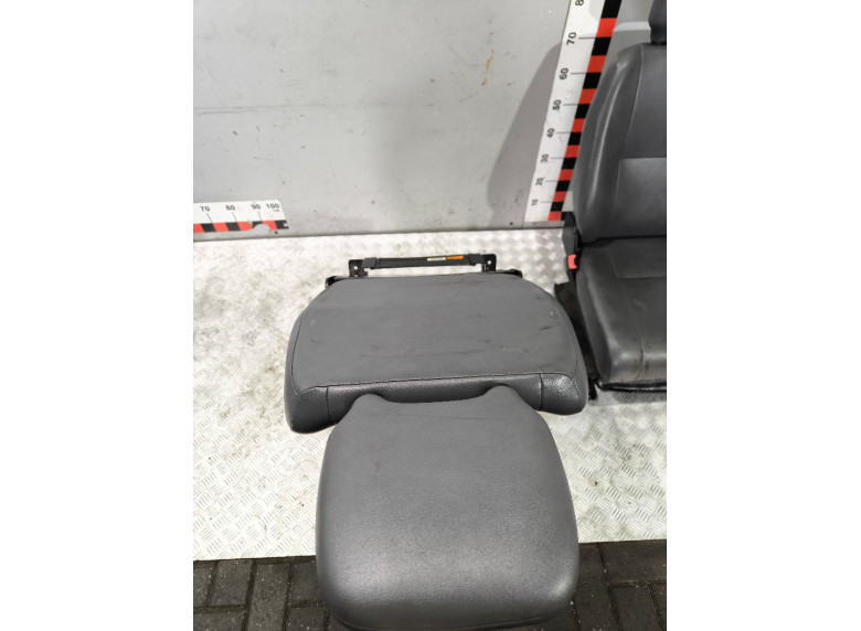 Сиденье переднее к Mercedes Sprinter, 2003г.