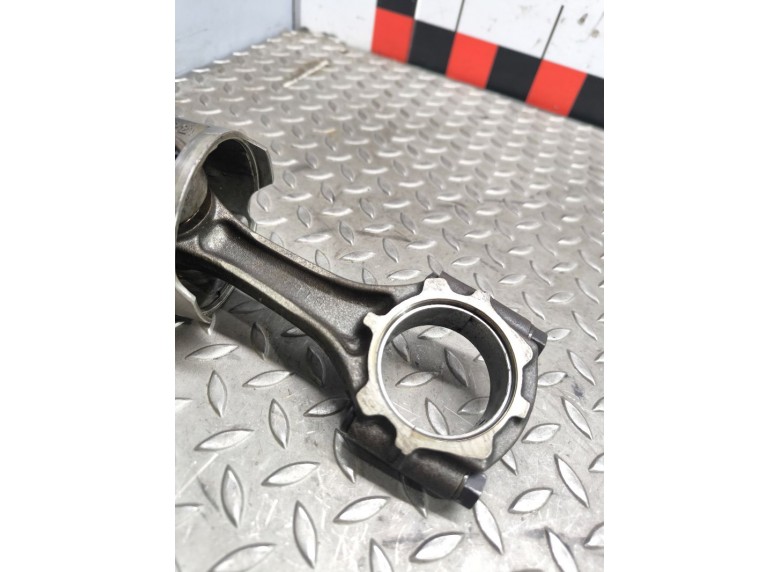 Поршень к Поршень к Toyota Avensis undefined г. Avensis