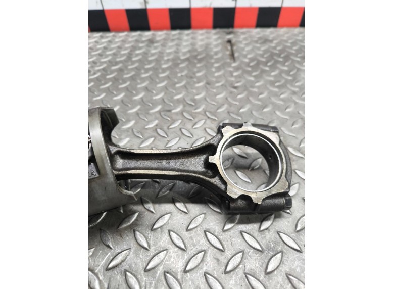 Поршень к Поршень к Toyota Avensis undefined г. Avensis