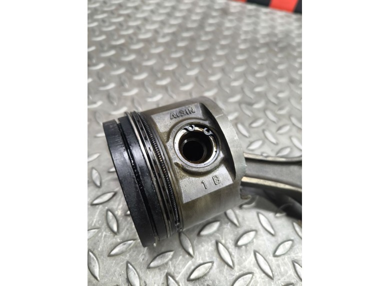 Поршень к Поршень к Toyota Avensis undefined г. Avensis