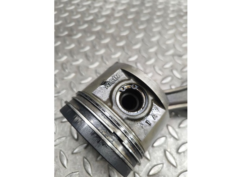 Поршень к Поршень к Toyota Avensis undefined г. Avensis