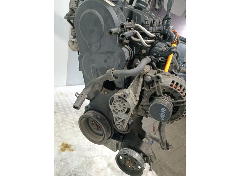 Двигатель к Volkswagen Caddy, 2008г.