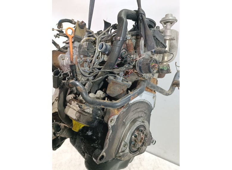 Трубка охлаждающей жидкости металлическая к Volkswagen Passat, 1994г.