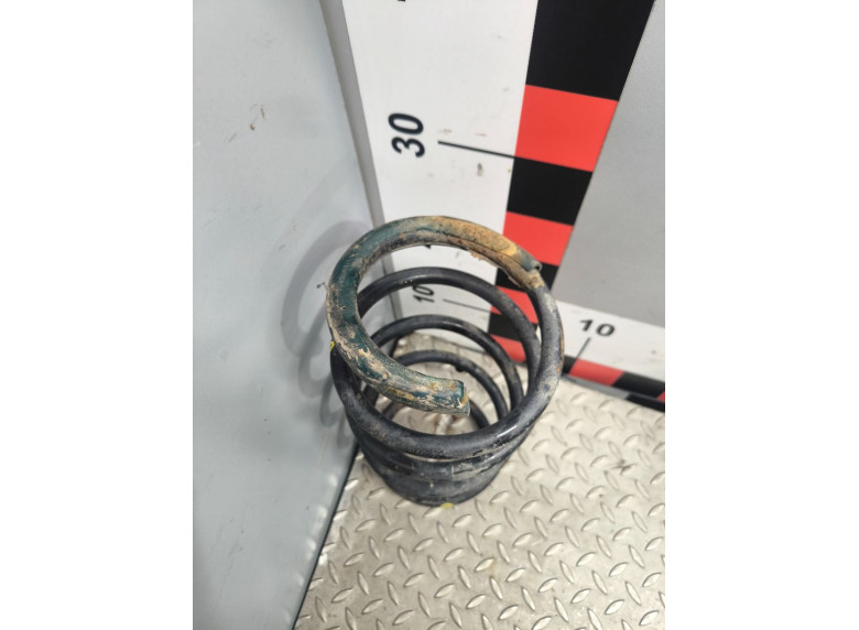 Пружина передняя к Opel Vectra, 2003г.