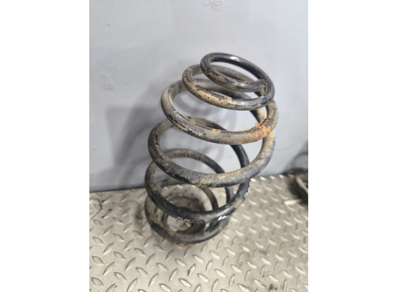 Пружина задняя к Opel Zafira, 2003г.