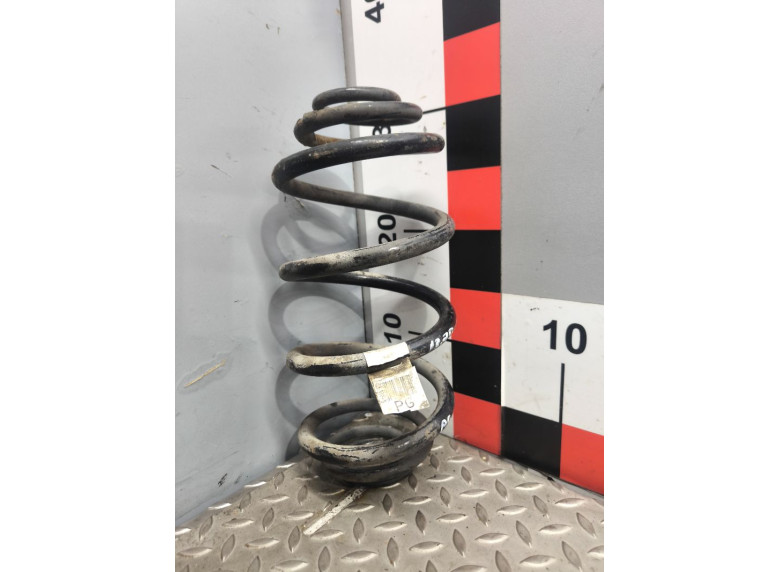 Пружина задняя к Opel Vectra, 2005г.