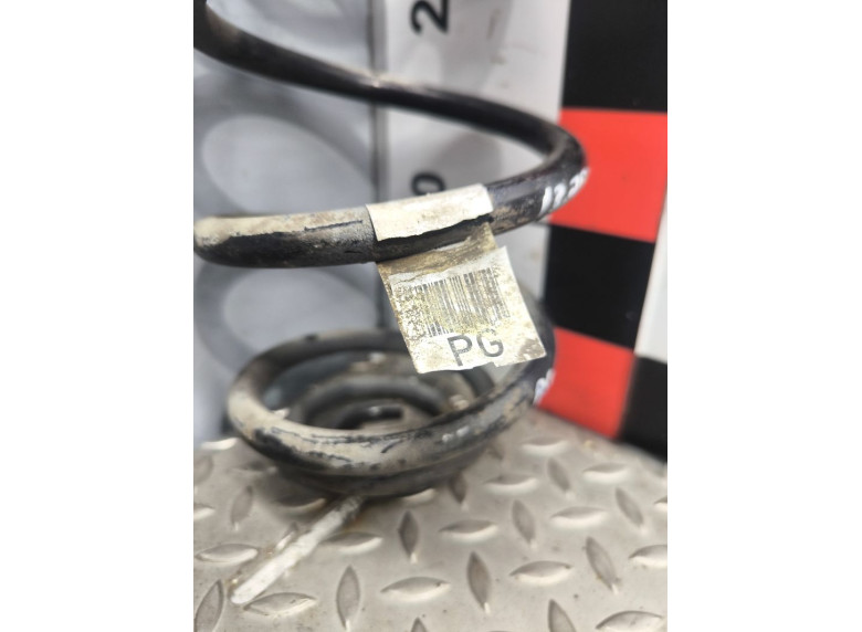 Пружина задняя к Opel Vectra, 2005г.