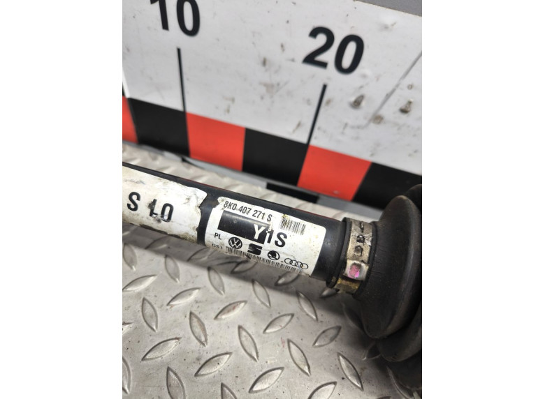 Полуось передняя правая (приводной вал, ШРУС) к Audi A5, 2010г.