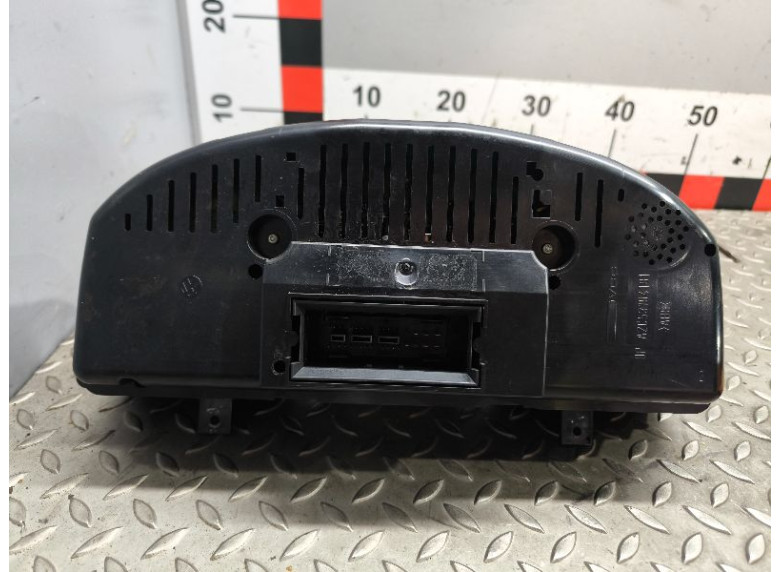 Щиток приборов (приборная панель) к Volkswagen Passat, 2008г.