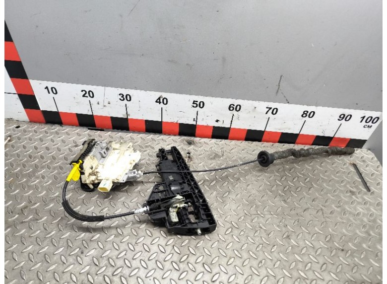 Замок двери передней правой к Замок двери передней правой к Audi A5 undefined г. A5