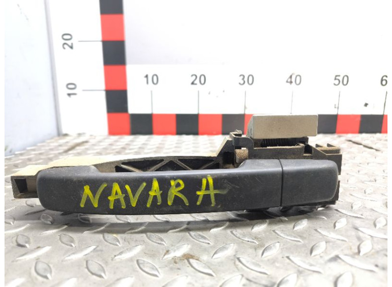 Ручка наружная задняя левая к Nissan Navara