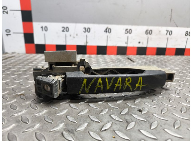 Ручка наружная передняя правая к Nissan Navara