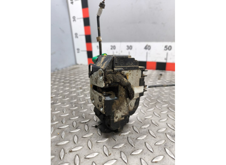 Замок двери передней левой к Замок двери передней левой к Nissan Navara undefined г. Navara