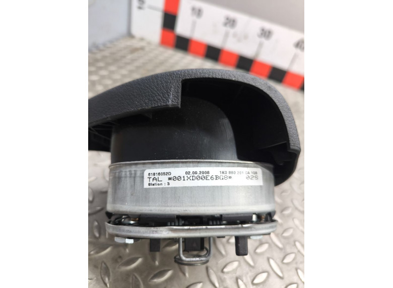 Подушка безопасности водителя к Volkswagen Passat, 2008г.