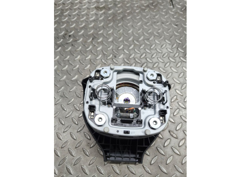 Подушка безопасности водителя к Volkswagen Passat, 2008г.