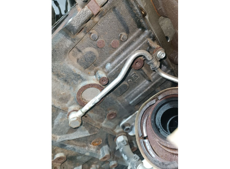 Масляная трубка турбины к Volkswagen Transporter, 2011г.