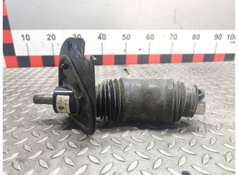 Рулевой карданчик к Volkswagen Transporter, 2011г.