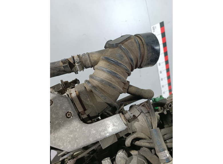 Патрубок воздушного фильтра к Renault Espace, 2000г.