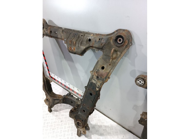 Балка подвески передняя (подрамник) к Балка подвески передняя (подрамник) к Mitsubishi SpaceRunner undefined г. Space Runner