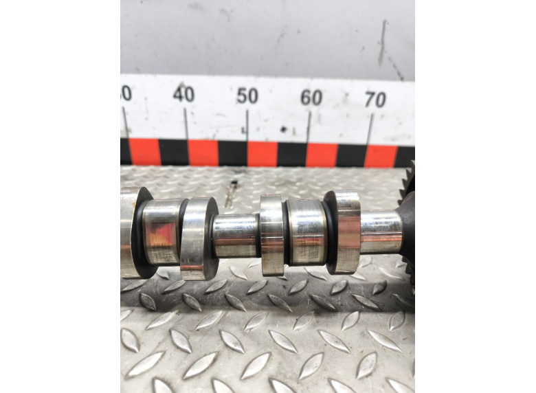 Распредвал к Volkswagen Transporter, 2004г.