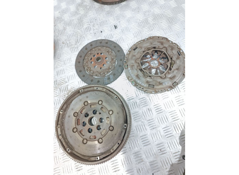 Комплект сцепления к Volkswagen Transporter, 2011г.