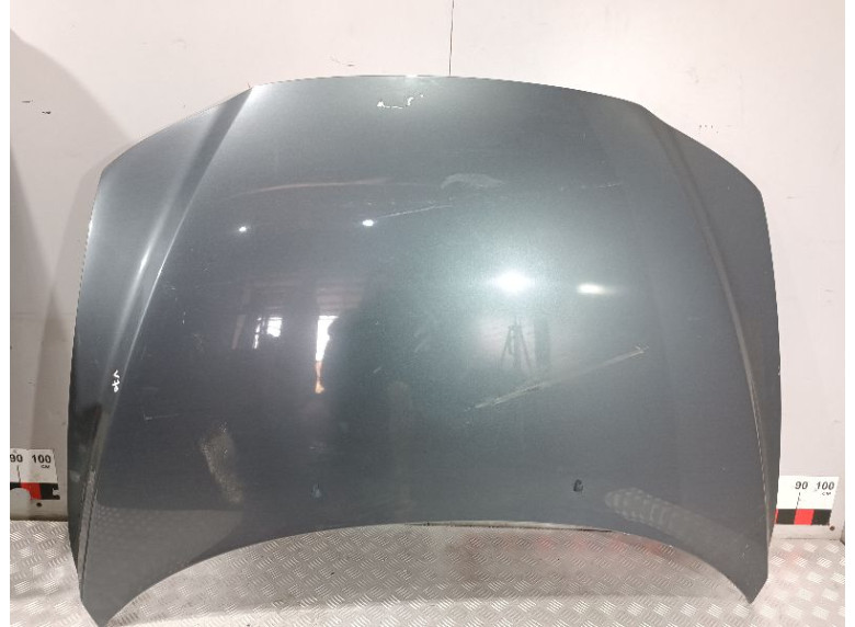 Капот к Volvo V70, 2003г.