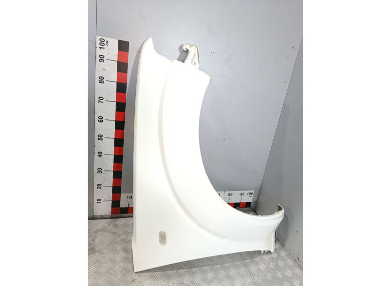 Крыло переднее правое к Nissan Navara