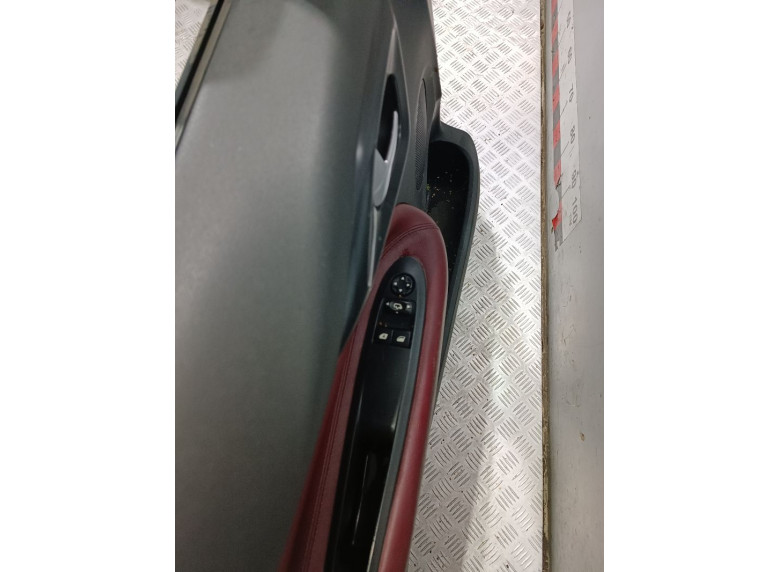 Замок двери передней левой к Citroen DS3, 2011г.