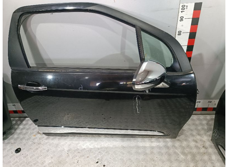 Ручка наружная передняя правая к Citroen DS3, 2011г.