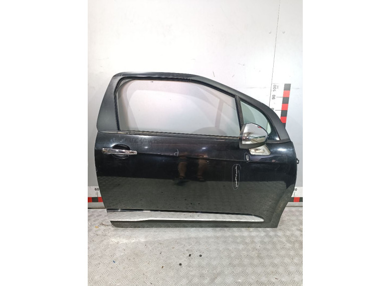 Дверь передняя правая к Citroen DS3, 2011г.