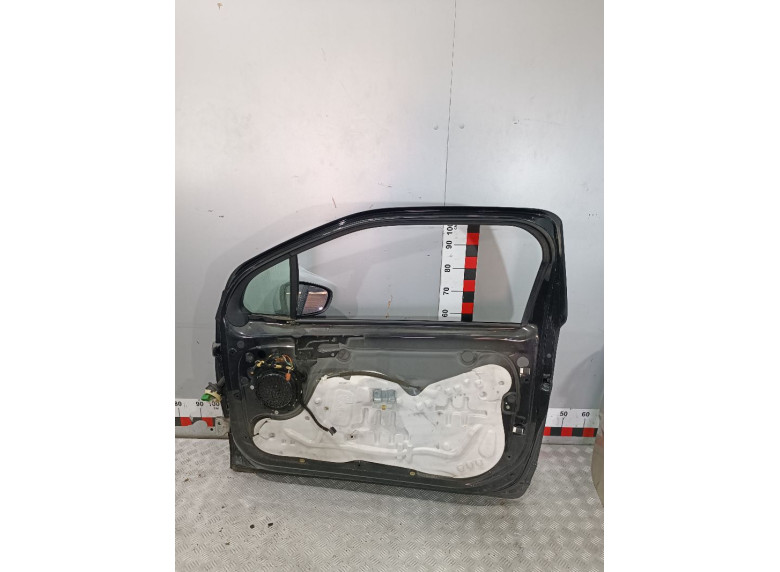 Дверь передняя правая к Citroen DS3, 2011г.