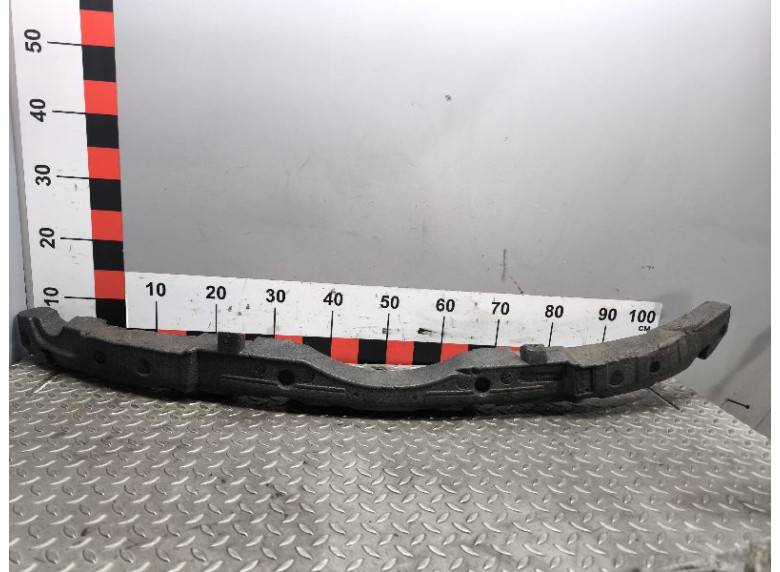 Усилитель бампера переднего к Opel Astra, 2011г.