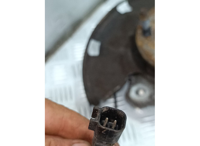 Ступица передняя правая к Opel Astra, 2011г.