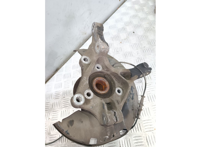 Ступица передняя правая к Opel Astra, 2011г.