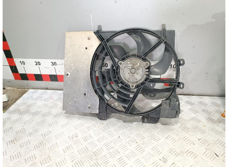 Вентилятор радиатора к Citroen DS3, 2011г.