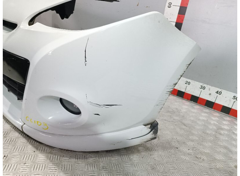 Бампер передний к Renault Clio, 2010г.