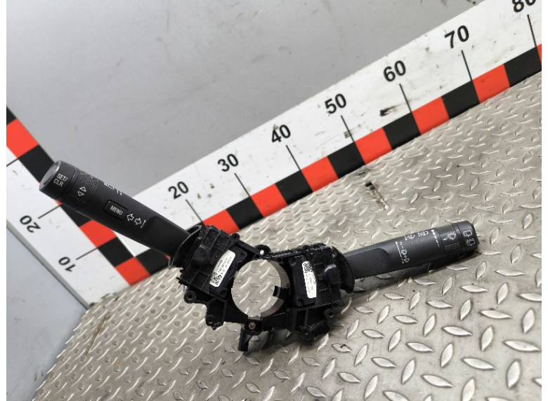 Переключатель подрулевой (стрекоза) к Opel Astra, 2011г.