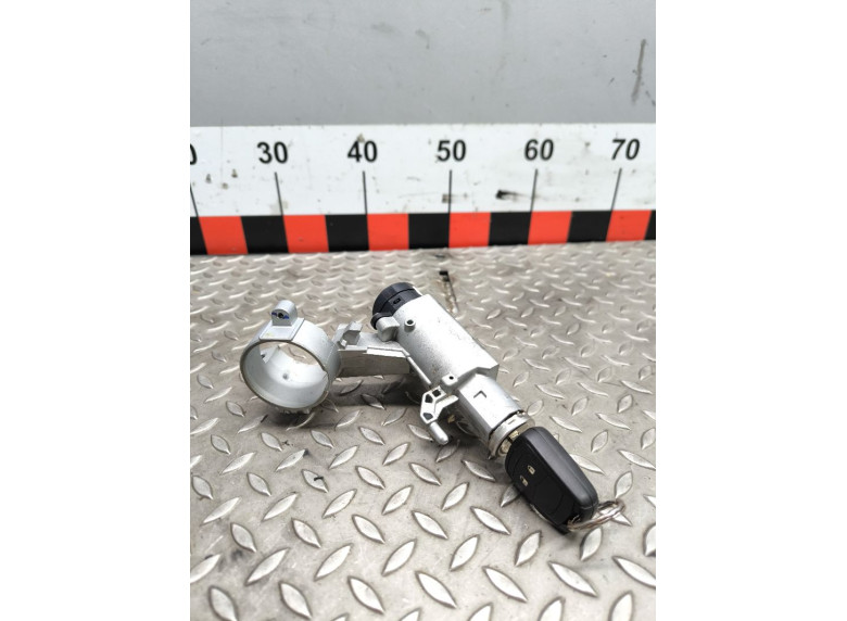 Замок зажигания к Opel Astra, 2011г.