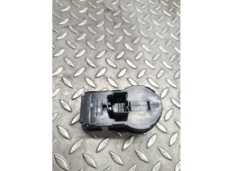 Переключатель света к Opel Astra, 2011г.