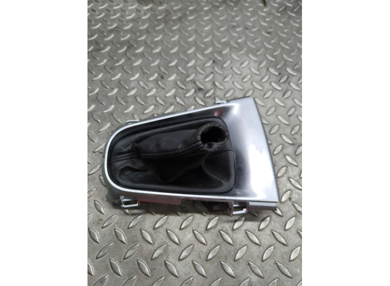 Чехол рычага КПП к Citroen DS3, 2011г.