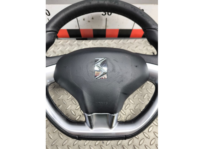 Подушка безопасности водителя к Citroen DS3, 2011г.
